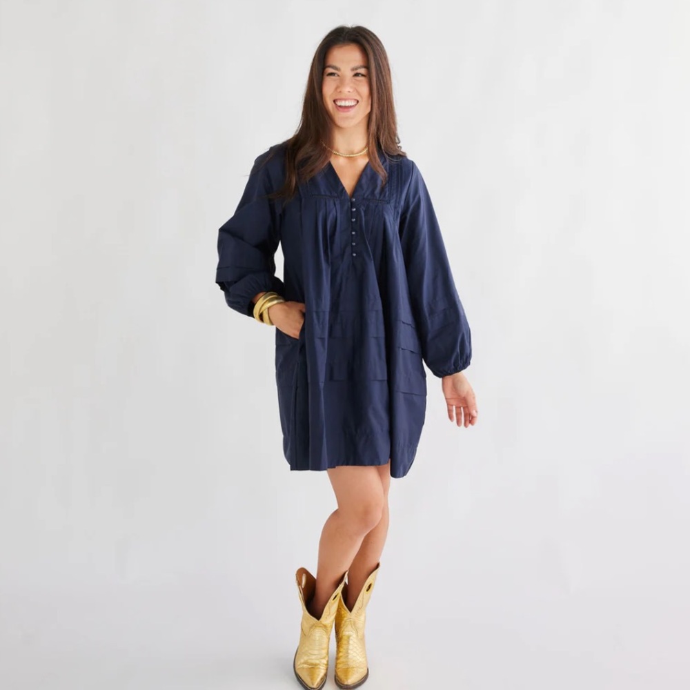 Caryn Lawn Dress 
NWT Navy